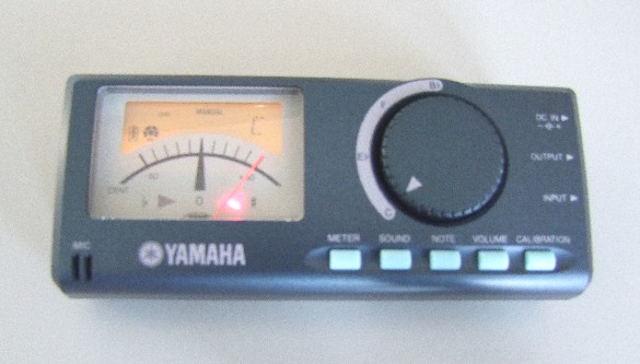 YAMAHA Stimmgerät - TD- 20<br>Nadelanzeige + LCD Display - 380-480 hz